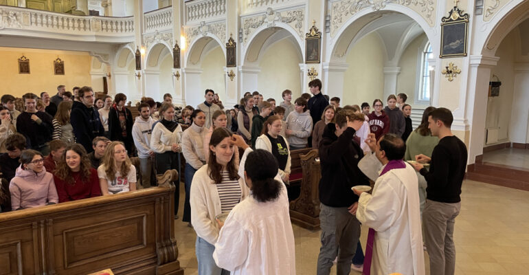 20250305_065202414_iOS